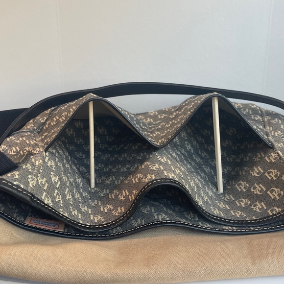 Dooney & Bourke Messenger Bag - Picture 14 of 16